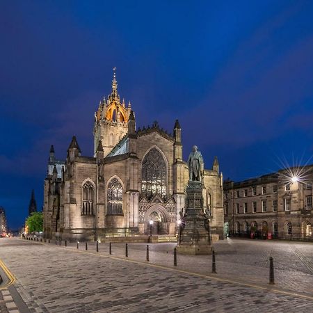 Royal Mile St Giles St Apartment Единбург Екстериор снимка