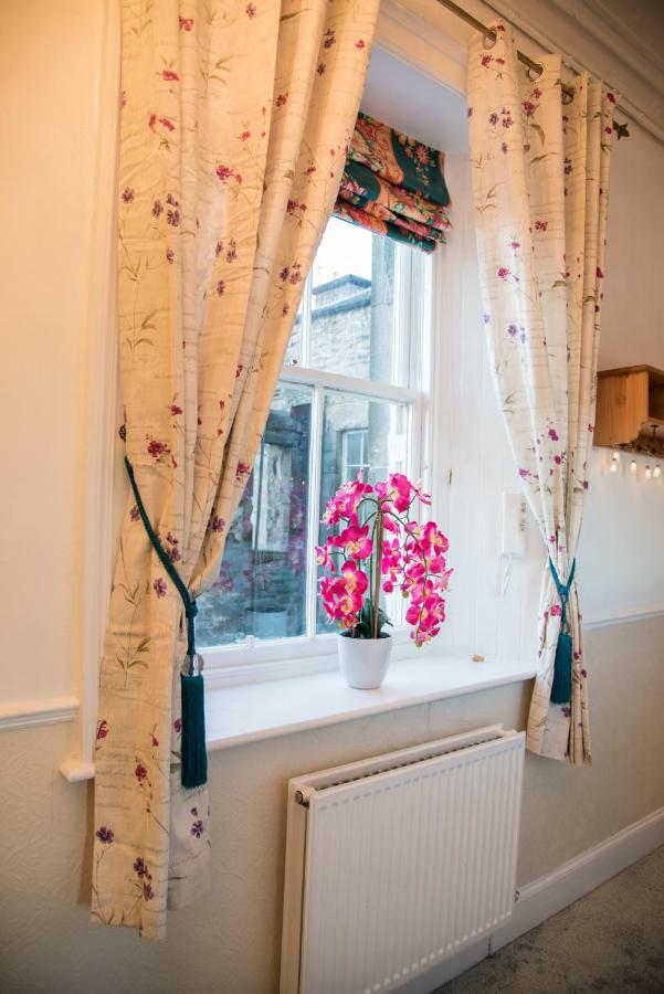Royal Mile St Giles St Apartment Единбург Екстериор снимка